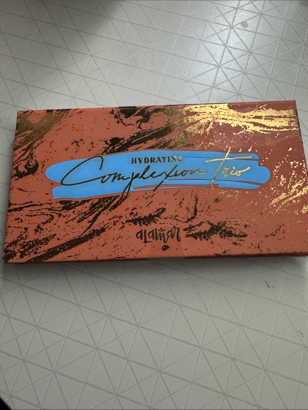 alamar Hydrating Complexion Trio Bronzer & Contour Palette